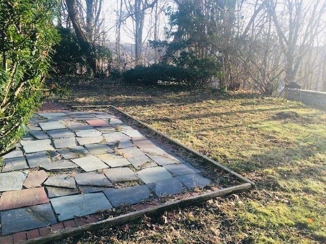 2 4 Sunset Hill Road 0, Boston, MA 02132