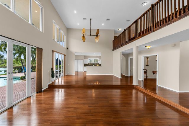 1333 SW 175th Way, Pembroke Pines, FL 33029