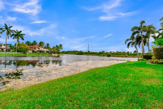 1333 SW 175th Way, Pembroke Pines, FL 33029
