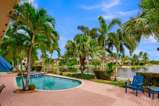 1333 SW 175th Way, Pembroke Pines, FL 33029