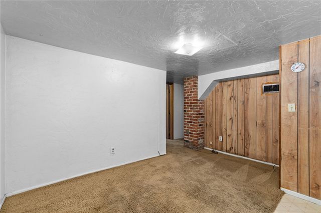 747 Lewis Avenue, Billings, MT 59101