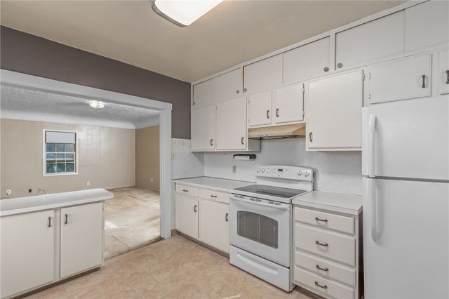 747 Lewis Avenue, Billings, MT 59101