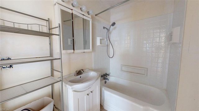 134 Beechwood AVE, Norfolk, VA 23505