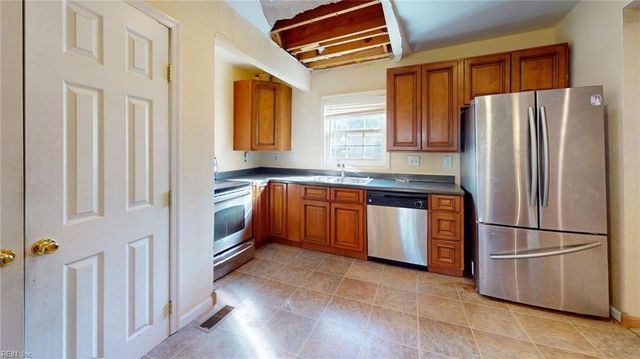 134 Beechwood AVE, Norfolk, VA 23505