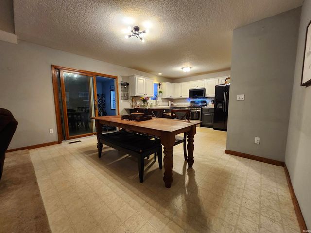 250 W Allen Street, Markle, IN 46770