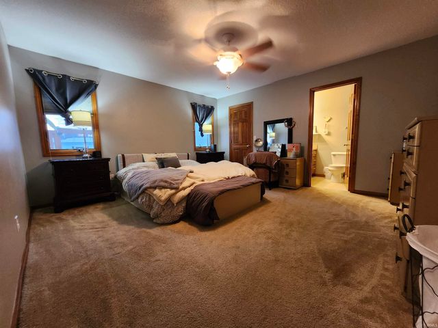 250 W Allen Street, Markle, IN 46770