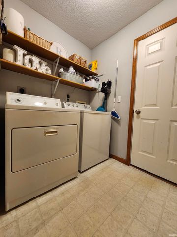 250 W Allen Street, Markle, IN 46770