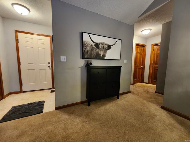 250 W Allen Street, Markle, IN 46770