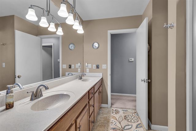 1956 Trinity Lane, Jackson, MI 49201