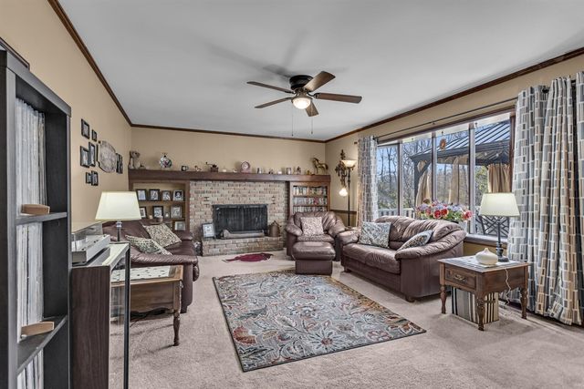 1956 Trinity Lane, Jackson, MI 49201