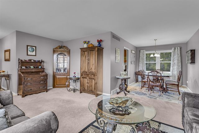 1956 Trinity Lane, Jackson, MI 49201