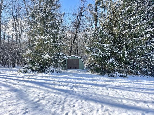 1956 Trinity Lane, Jackson, MI 49201