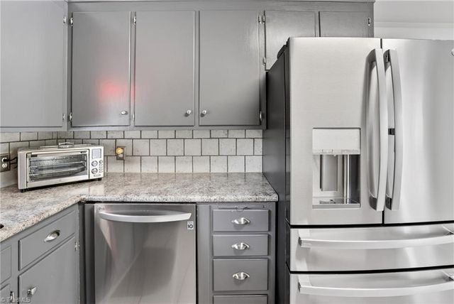 210 Pinedale Drive, Reidsville, NC 27320