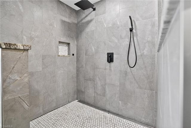 210 Pinedale Drive, Reidsville, NC 27320