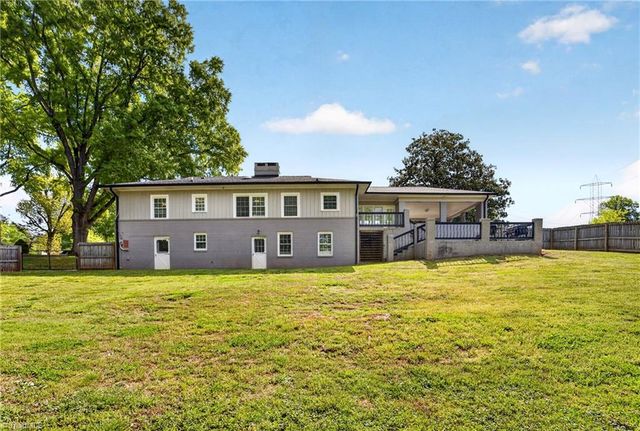 210 Pinedale Drive, Reidsville, NC 27320