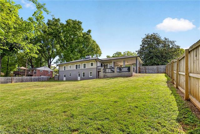 210 Pinedale Drive, Reidsville, NC 27320