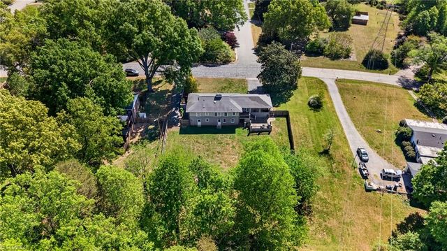 210 Pinedale Drive, Reidsville, NC 27320