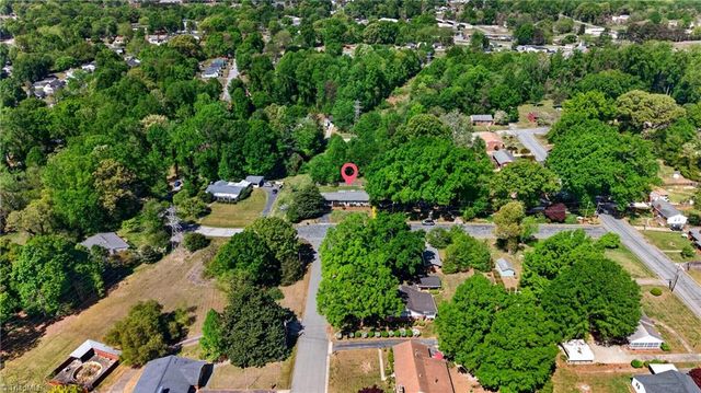 210 Pinedale Drive, Reidsville, NC 27320