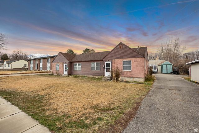 194 E 8530 S, Sandy, UT 84070