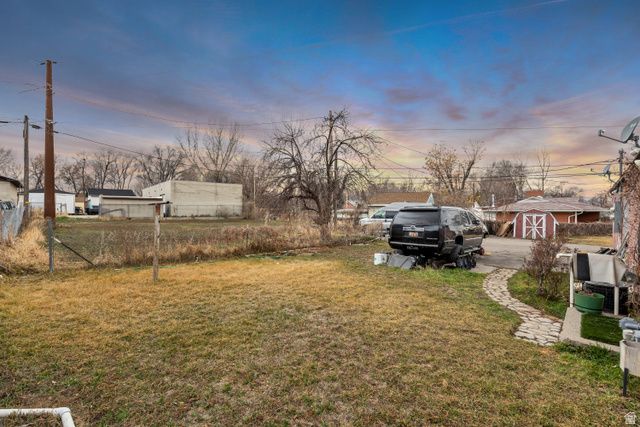 194 E 8530 S, Sandy, UT 84070