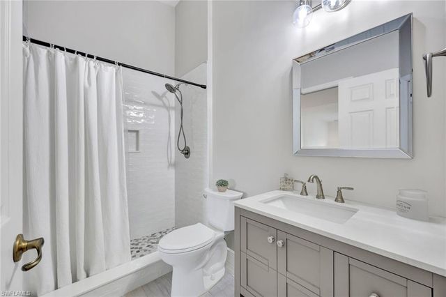 5600 Northboro DR # 201, Naples, FL 34110