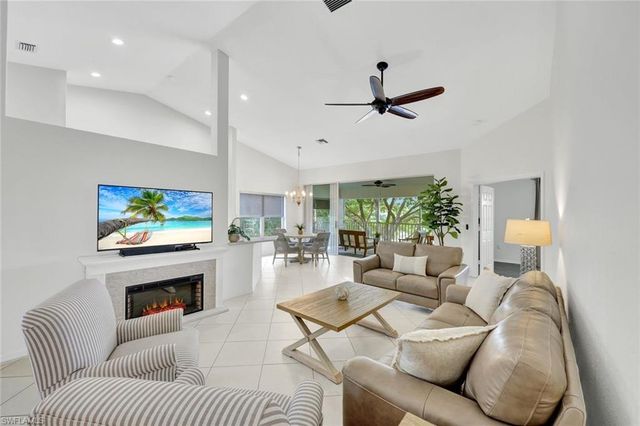 5600 Northboro DR # 201, Naples, FL 34110