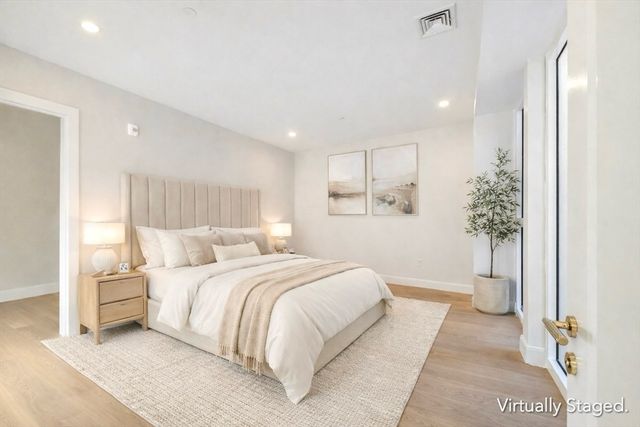 144 Worcester St. 3, Boston, MA 02118