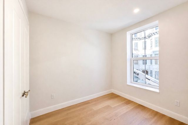 144 Worcester St. 3, Boston, MA 02118