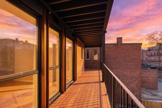 144 Worcester St. 3, Boston, MA 02118