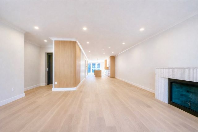 144 Worcester St. 3, Boston, MA 02118