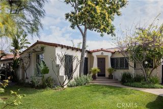 2824 Chestnut Avenue, Long Beach, CA 90806