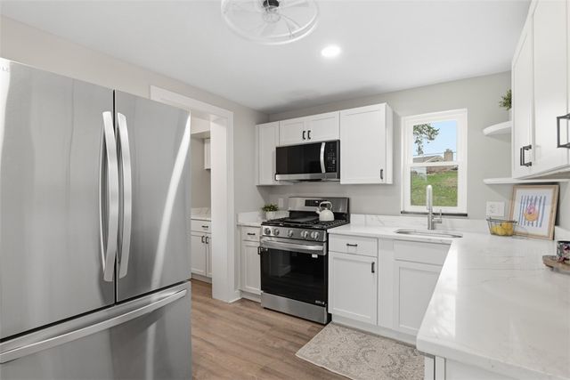 169 CARMELLA, White Oak, PA 15131