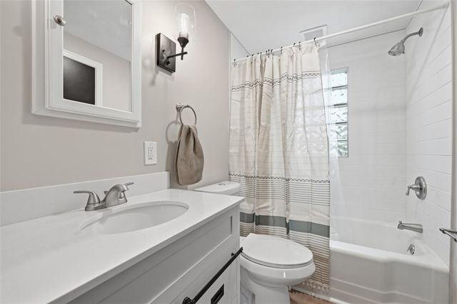 169 CARMELLA, White Oak, PA 15131