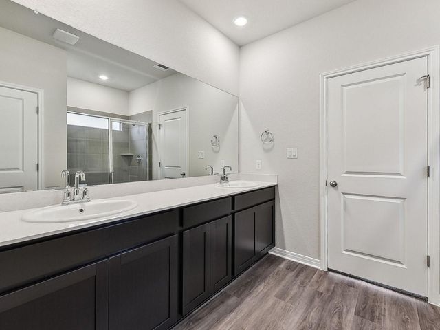 163 El Cosmico DR, Kyle, TX 78640