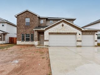163 El Cosmico DR, Kyle, TX 78640