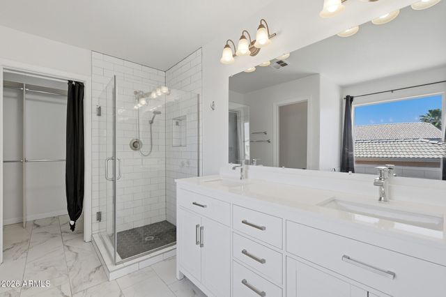 807 E MORELOS Street, Chandler, AZ 85225