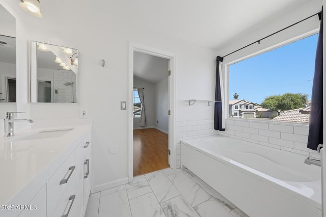 807 E MORELOS Street, Chandler, AZ 85225