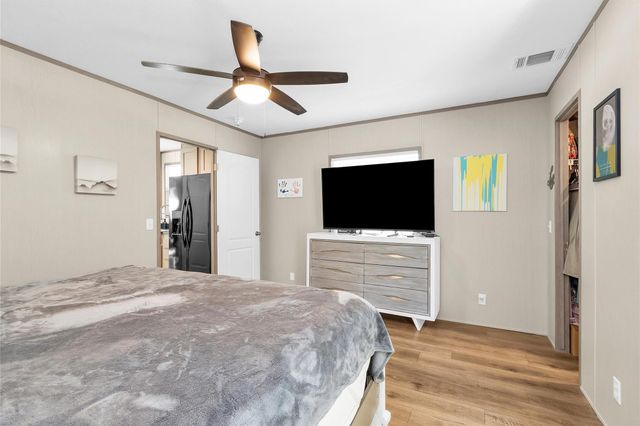 622 Lake Shore Drive, Trinity, TX 75862