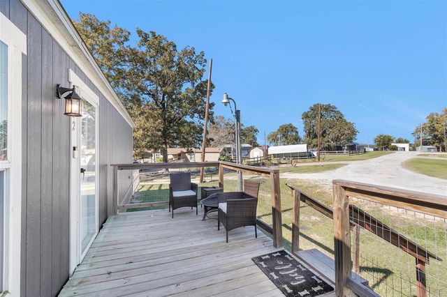 622 Lake Shore Drive, Trinity, TX 75862