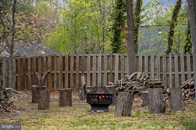 8217 BAYBERRY RIDGE RD, Fairfax Station, VA 22039