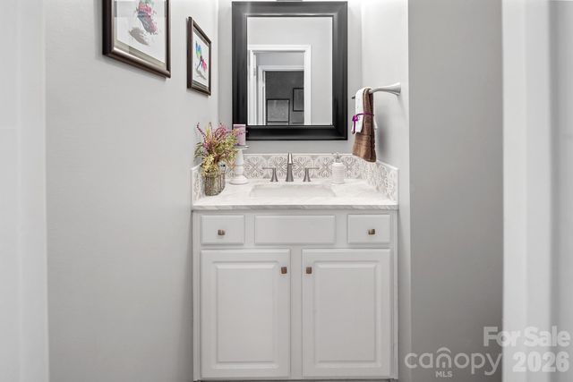2517 Coltsgate Road, Waxhaw, NC 28173