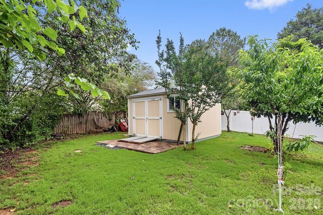 2517 Coltsgate Road, Waxhaw, NC 28173