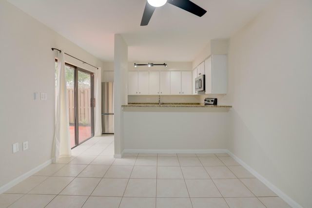 904 9th Court, Palm Beach Gardens, FL 33410