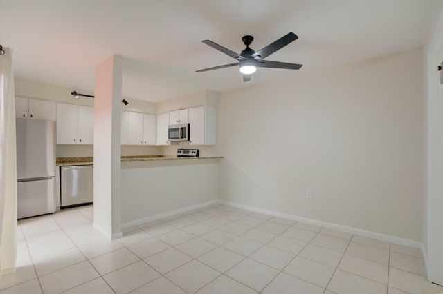 904 9th Court, Palm Beach Gardens, FL 33410