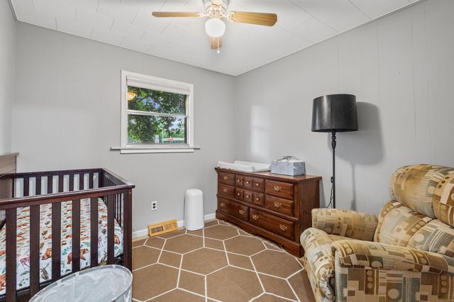 201 Sheridan Avenue, North Judson, IN 46366