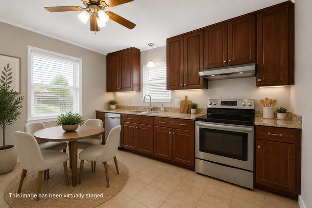 5141 W Chase Avenue, Skokie, IL 60077