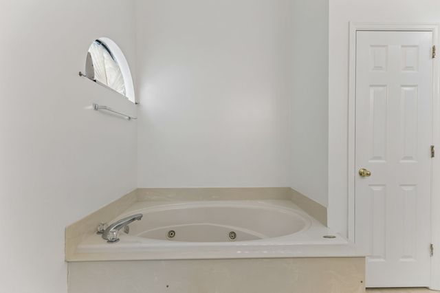 5245 Catspaw Dr, Antioch, TN 37013