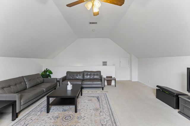 5245 Catspaw Dr, Antioch, TN 37013