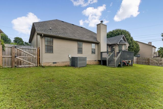 5245 Catspaw Dr, Antioch, TN 37013