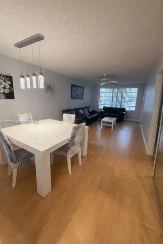 1701 NW 75th Ave 208, Plantation, FL 33313